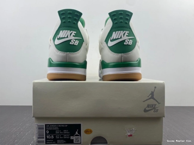 Pine Air 4 Green Nike x DR5415-103 SB Jordan 0810
